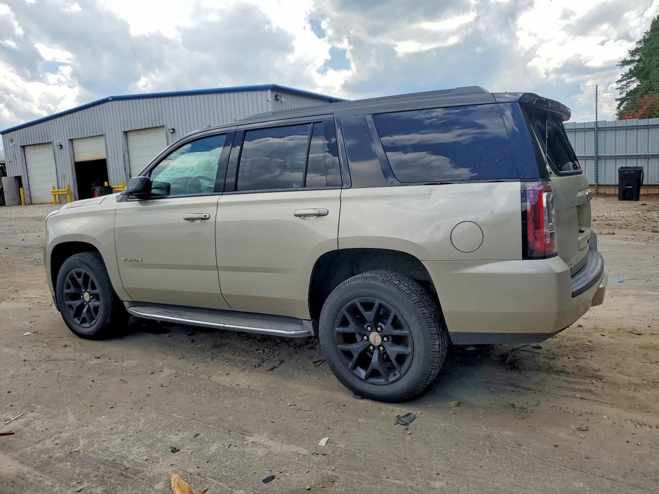 2015 GMC YUKON SLT — снимка 2