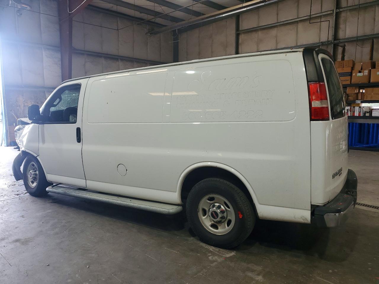 2016 CHEVROLET 3500 — снимка 2