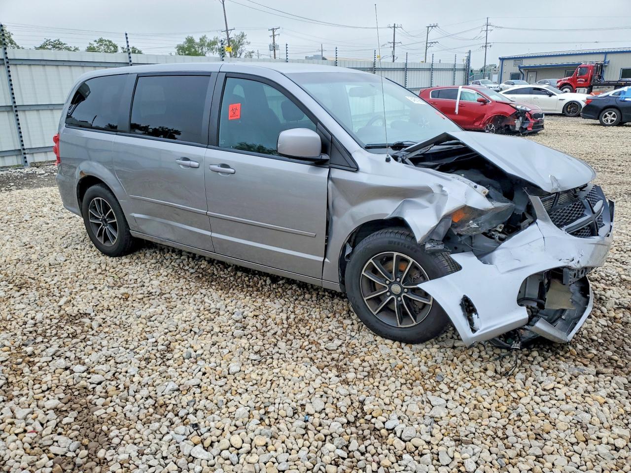 2016 DODGE GRAND CARAVAN SXT — снимка 4