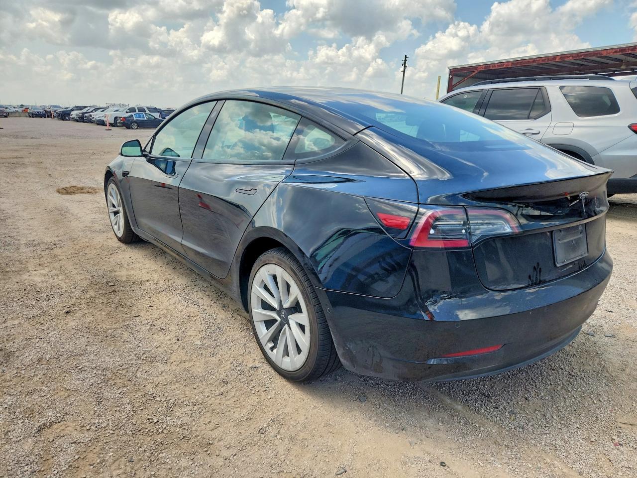 2022 TESLA MODEL 3 — снимка 2