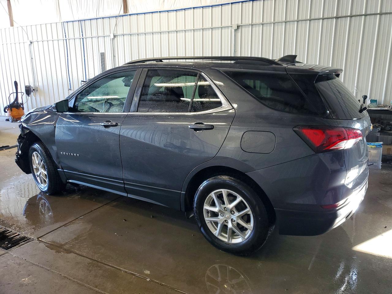 2023 CHEVROLET EQUINOX LT — снимка 2