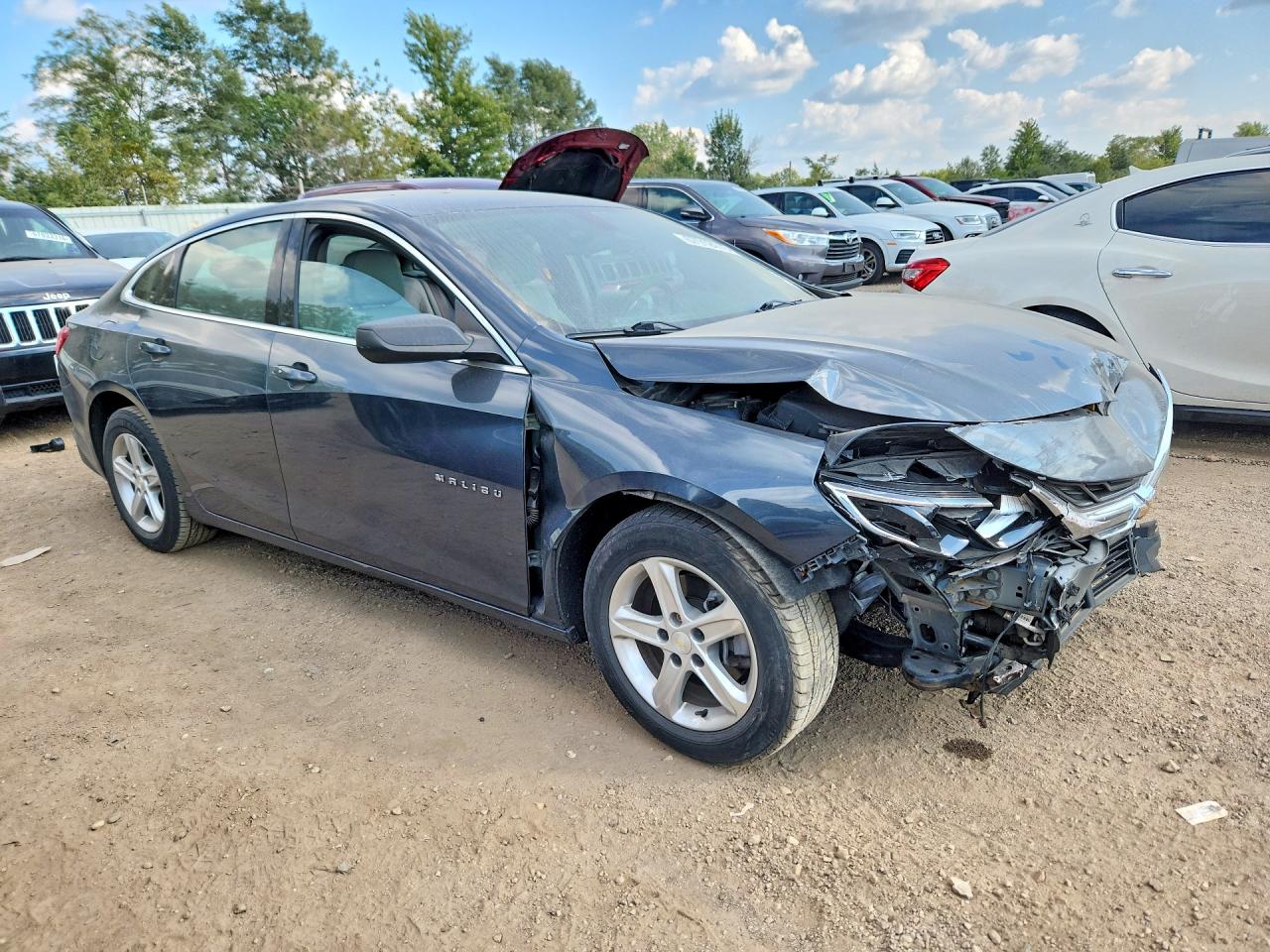 2019 CHEVROLET MALIBU LS — снимка 4