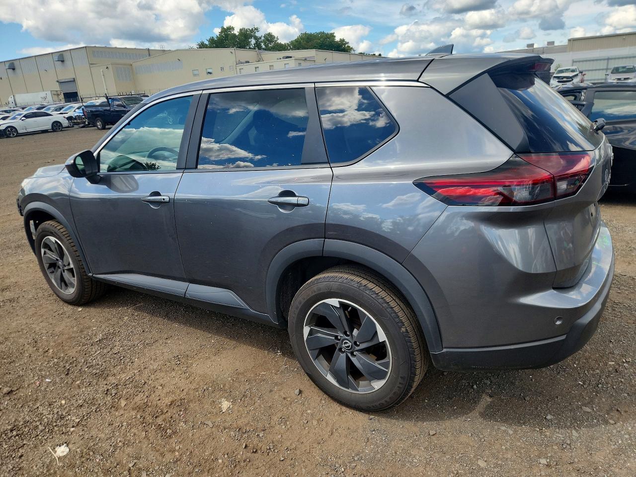 2025 NISSAN ROGUE SV — снимка 2