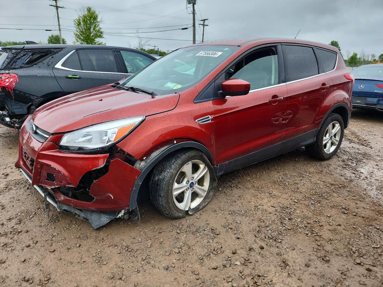 2015 FORD ESCAPE SE