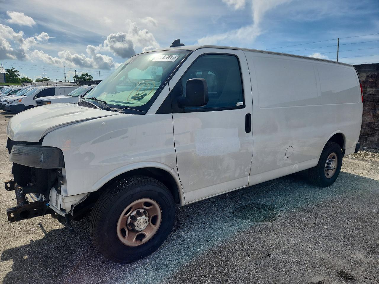 2019 CHEVROLET EXPRESS G2500