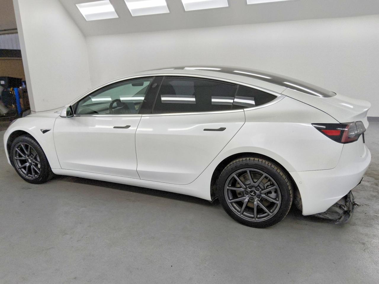 2019 TESLA MODEL 3 — снимка 2