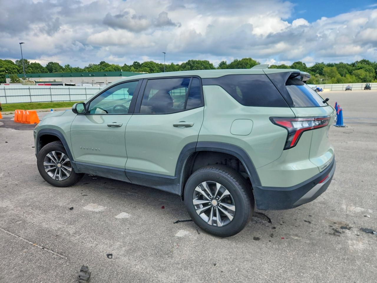 2026 CHEVROLET EQUINOX LT — снимка 2