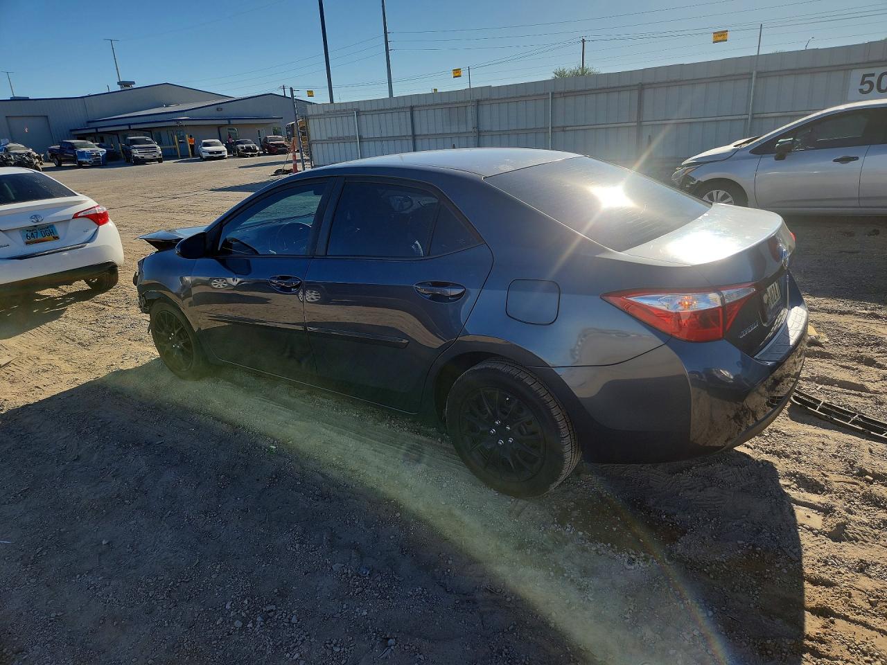 2015 TOYOTA COROLLA LE — снимка 2