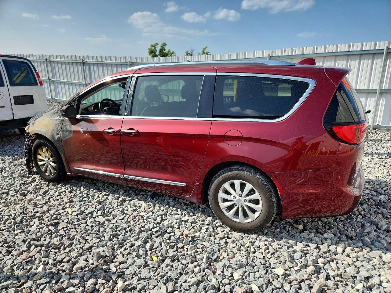 2018 CHRYSLER PACIFICA TOURING L PLUS — снимка 2