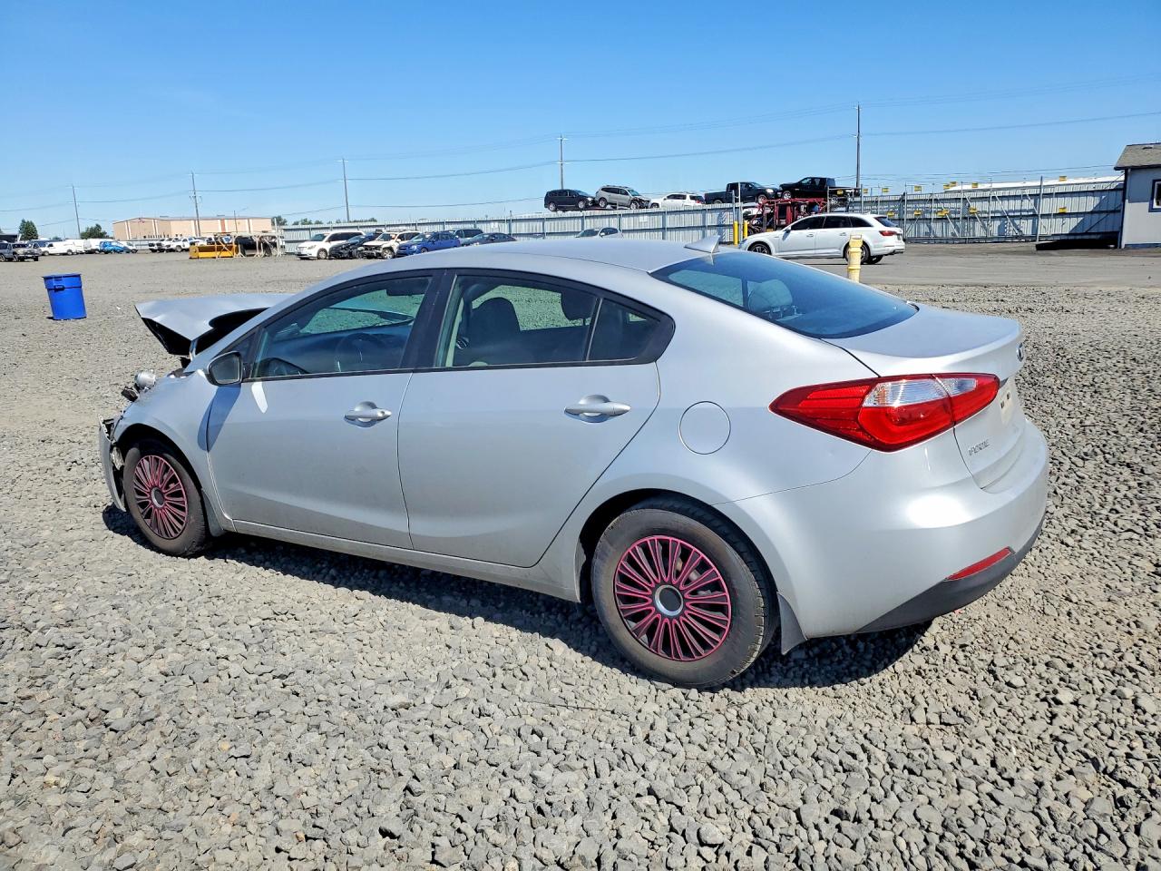 2016 KIA FORTE LX — снимка 2
