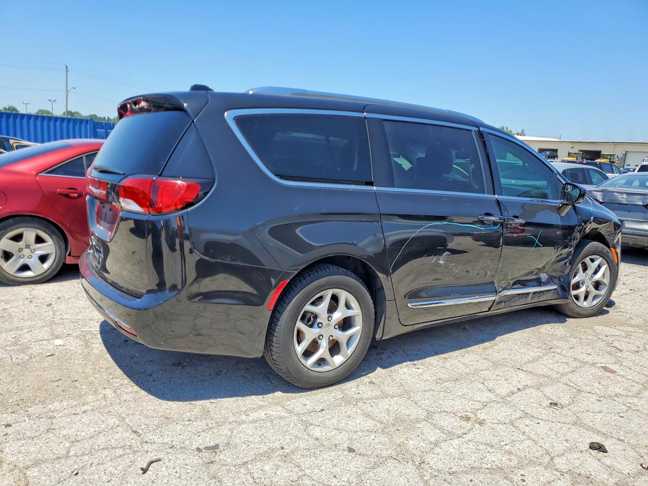 2017 CHRYSLER PACIFICA TOURING L PLUS — снимка 3
