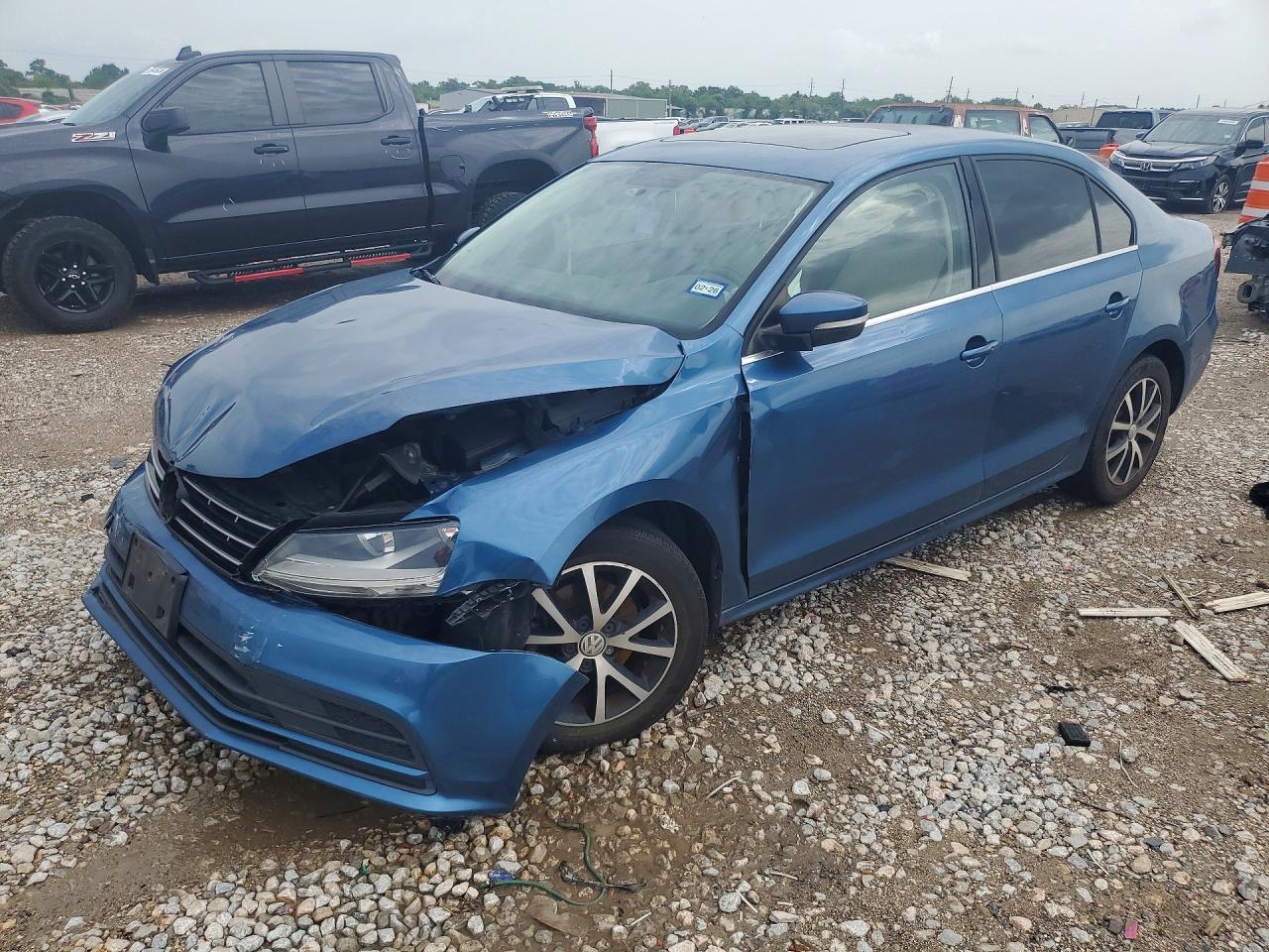 2018 VOLKSWAGEN JETTA SE