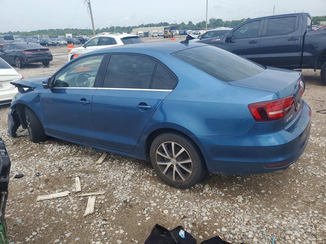 2018 VOLKSWAGEN JETTA SE — снимка 2