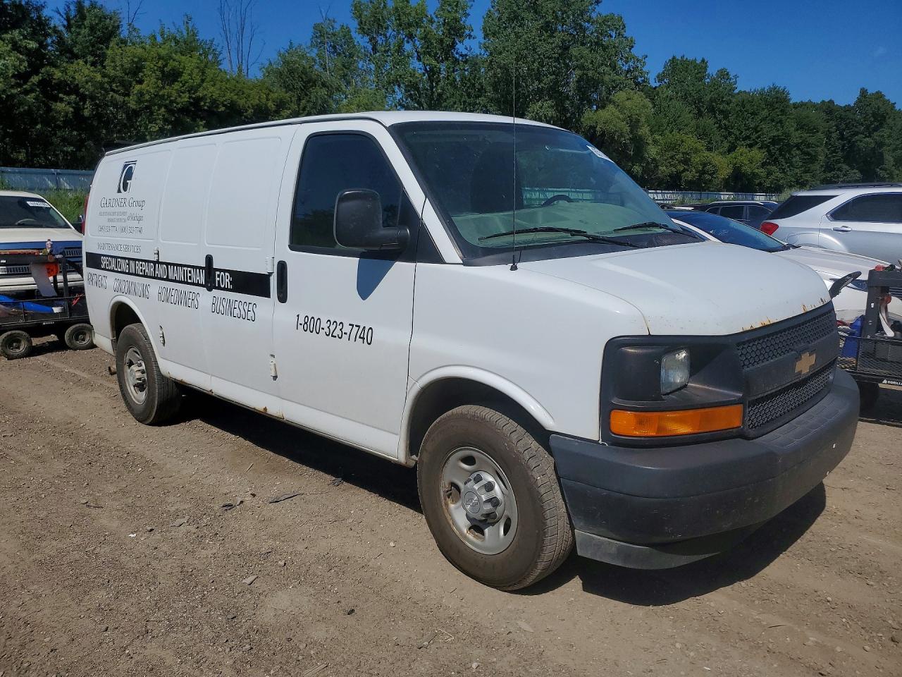 2017 CHEVROLET EXPRESS 3500 — снимка 4