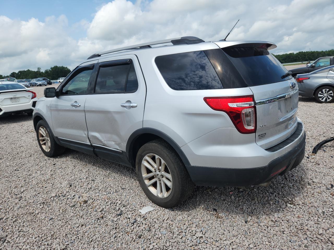 2015 FORD EXPLORER XLT — снимка 2