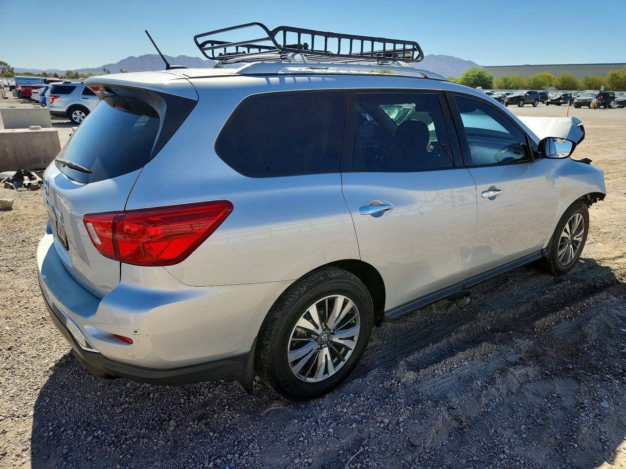 2017 NISSAN PATHFINDER S — снимка 3