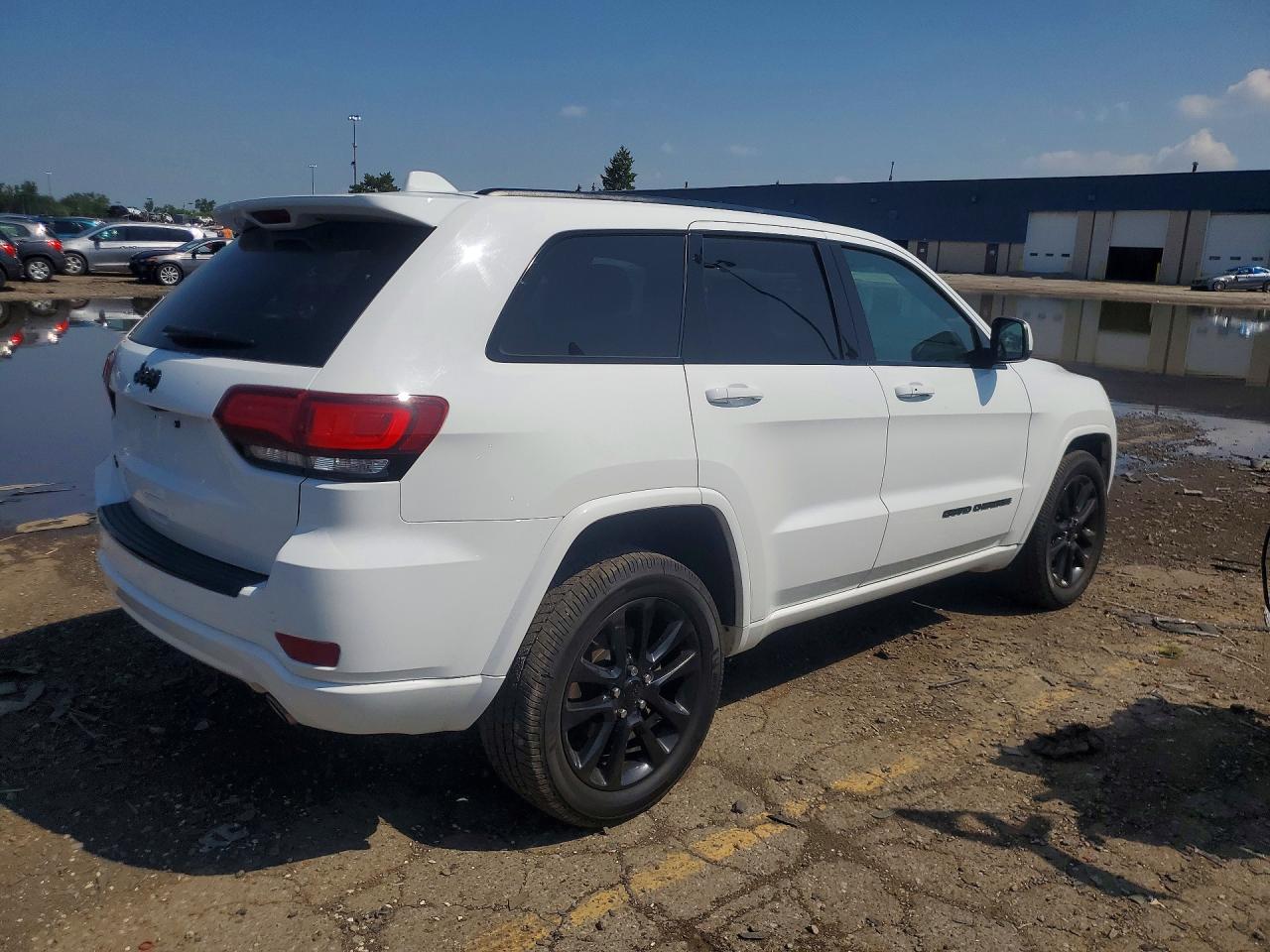 2018 JEEP GRAND CHEROKEE LAREDO — снимка 3