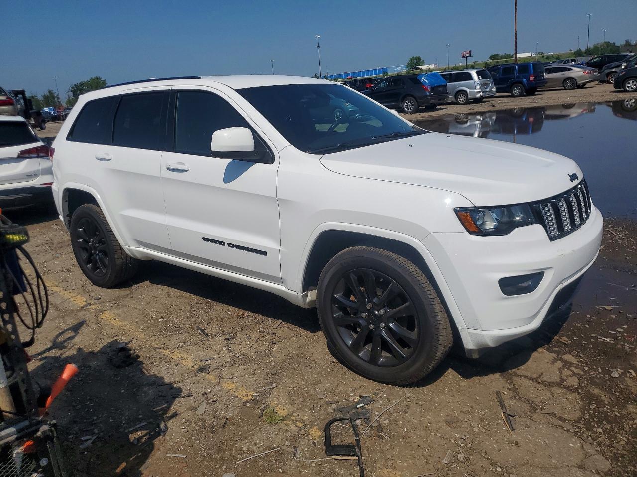2018 JEEP GRAND CHEROKEE LAREDO — снимка 4