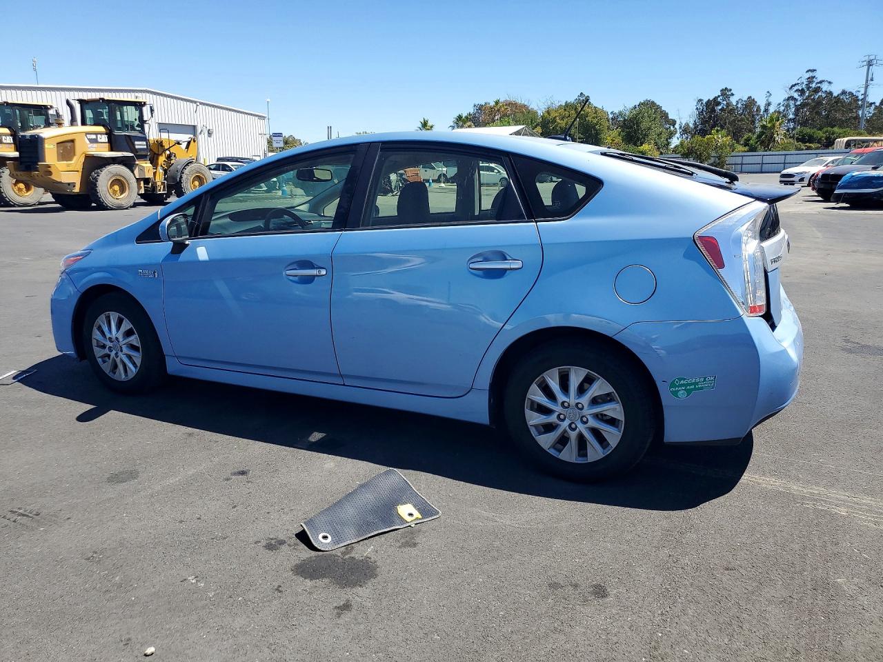 2015 TOYOTA PRIUS PLUG-IN HYBRID ADVANCED — снимка 2
