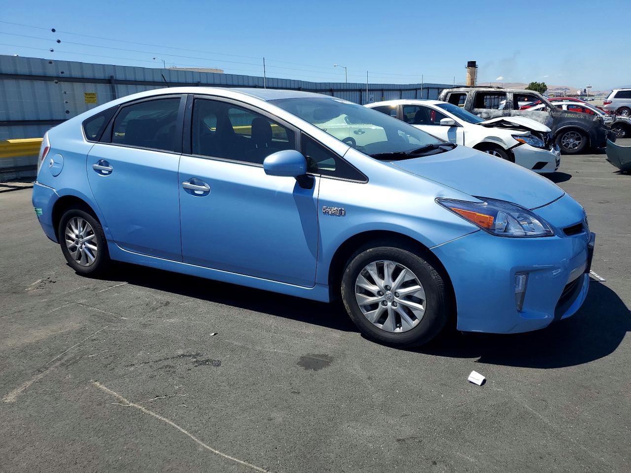 2015 TOYOTA PRIUS PLUG-IN HYBRID ADVANCED — снимка 4