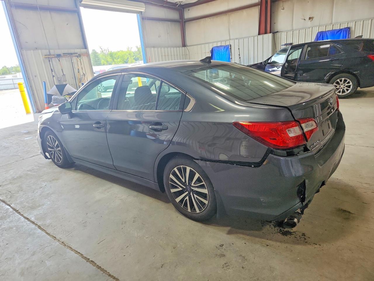 2019 SUBARU LEGACY 2.5I PREMIUM — снимка 2