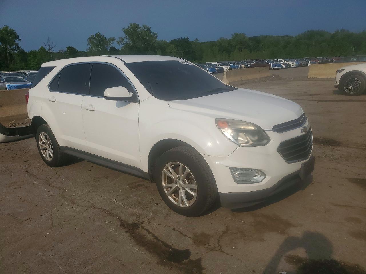 2017 CHEVROLET EQUINOX LS — снимка 4