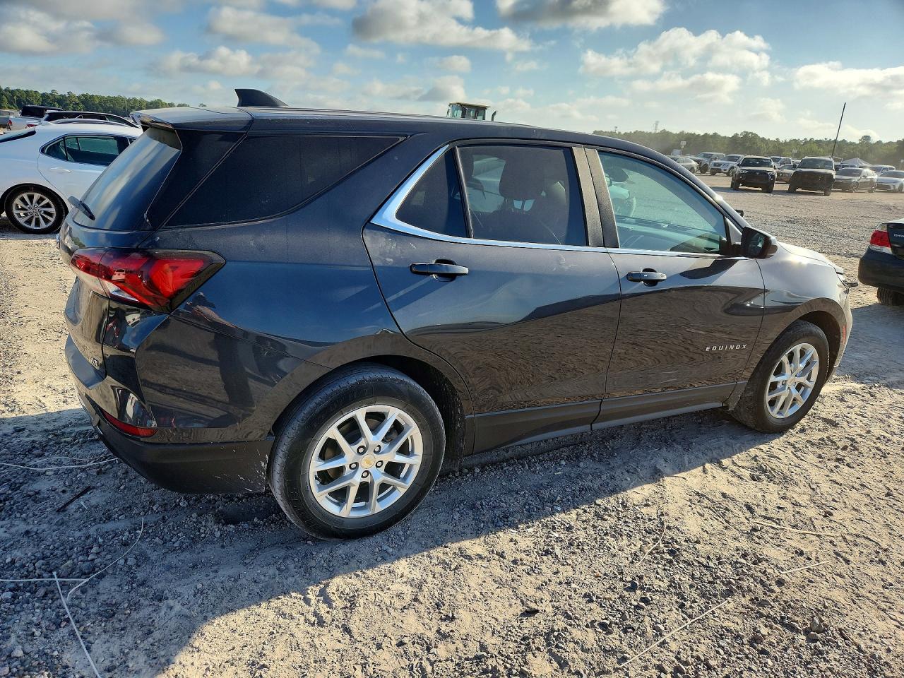 2022 CHEVROLET EQUINOX LT — снимка 3