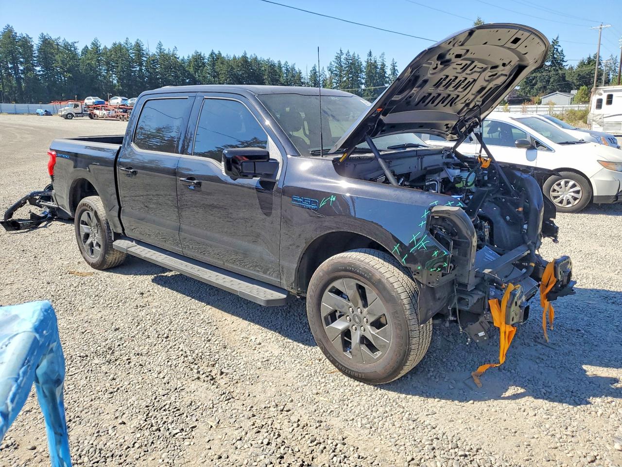 2025 FORD F150 LIGHTNING LARIAT — снимка 4