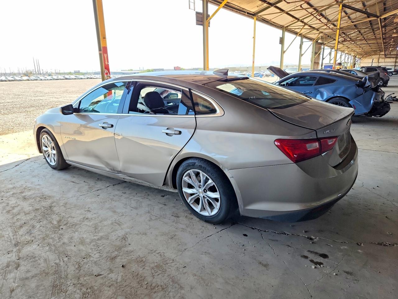 2023 CHEVROLET MALIBU LT — снимка 2