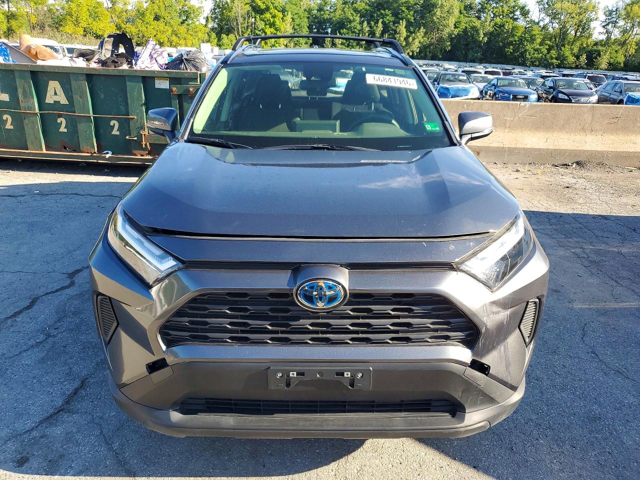 2024 TOYOTA RAV4 HYBRID XLE — снимка 5