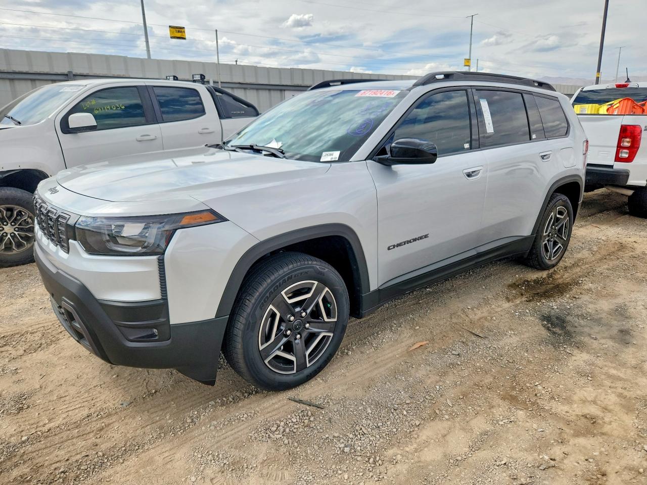 2026 JEEP CHEROKEE LAREDO