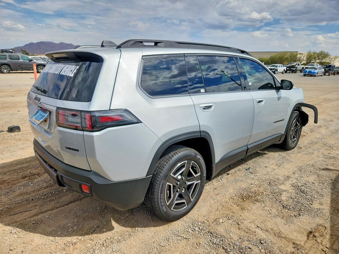 2026 JEEP CHEROKEE LAREDO — снимка 3