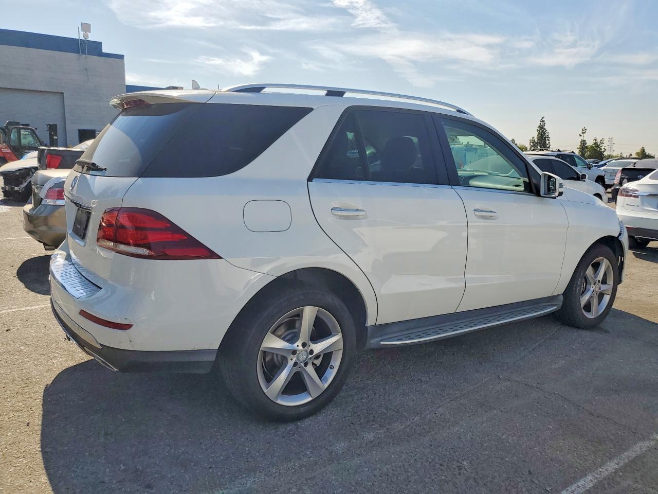 2016 MERCEDES-BENZ GLE 350 — снимка 3