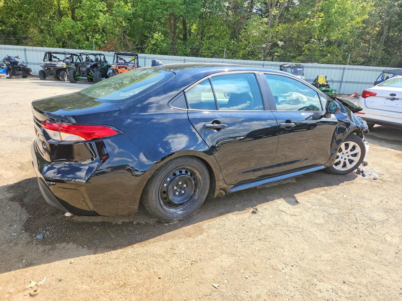 2025 TOYOTA COROLLA LE — снимка 3