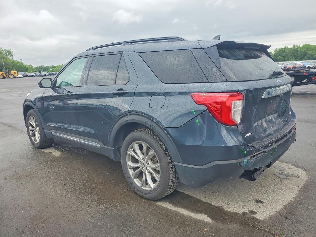 2023 FORD EXPLORER XLT — снимка 2