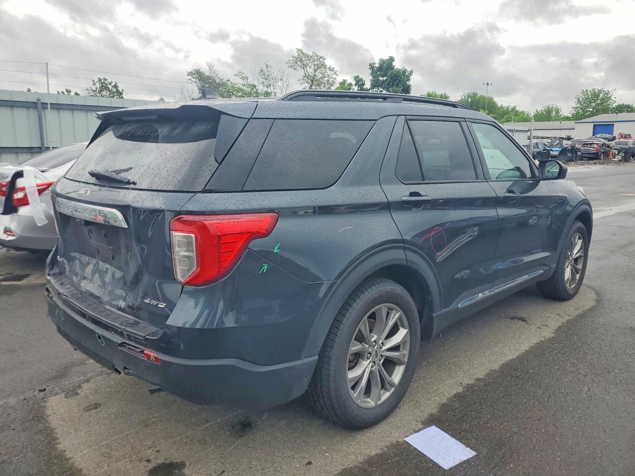 2023 FORD EXPLORER XLT — снимка 3