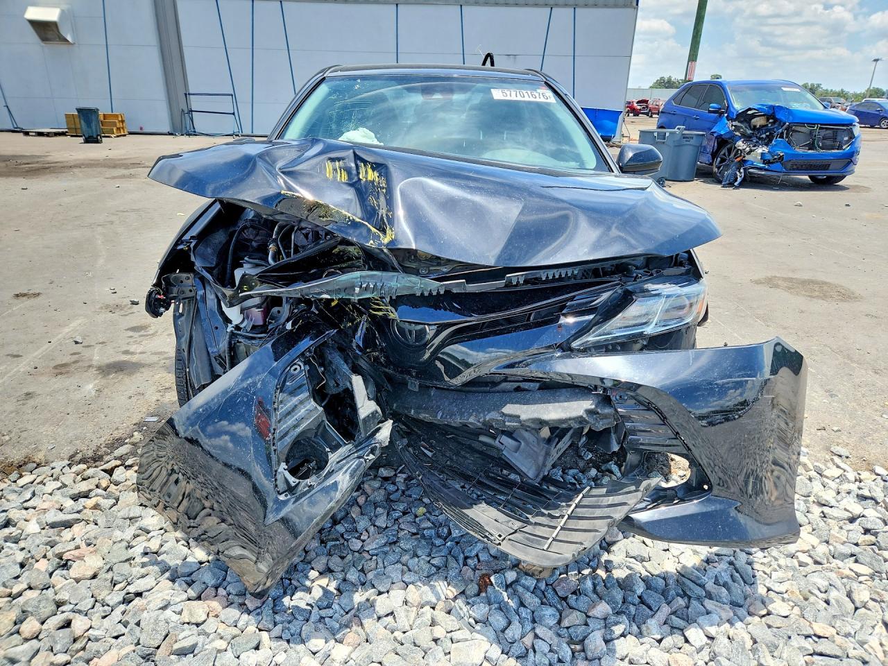 2019 TOYOTA CAMRY L — снимка 5