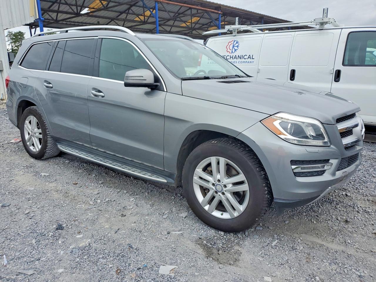 2015 MERCEDES-BENZ GL 450 4MATIC — снимка 4