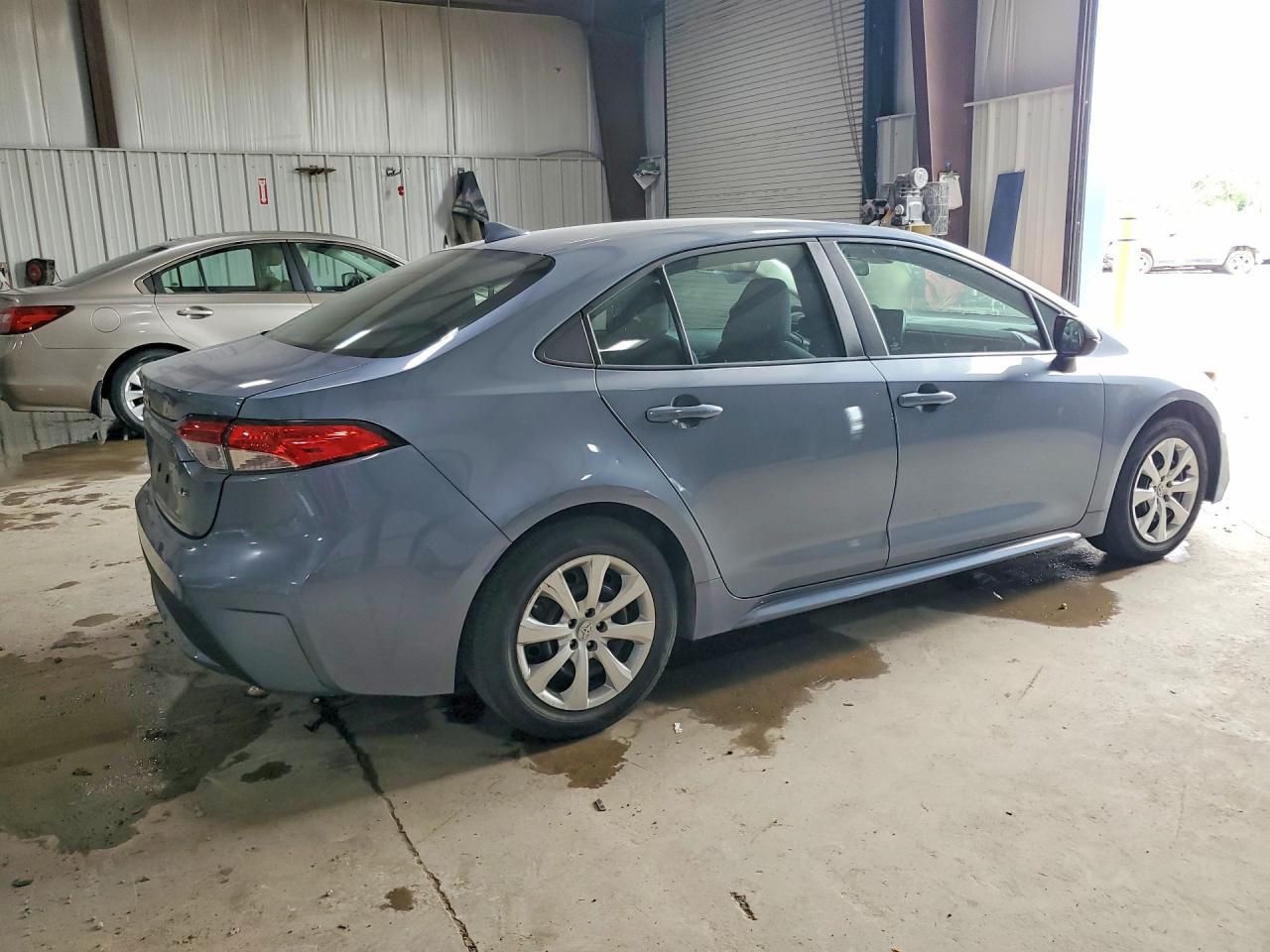 2021 TOYOTA COROLLA LE — снимка 3