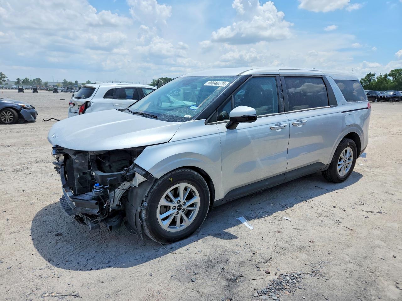 2022 KIA CARNIVAL LX
