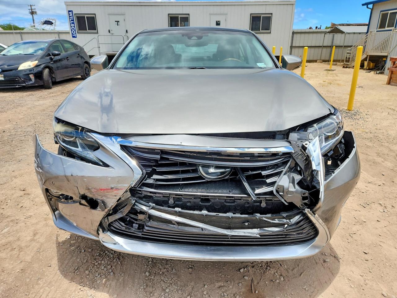 2016 LEXUS ES 350 — снимка 5