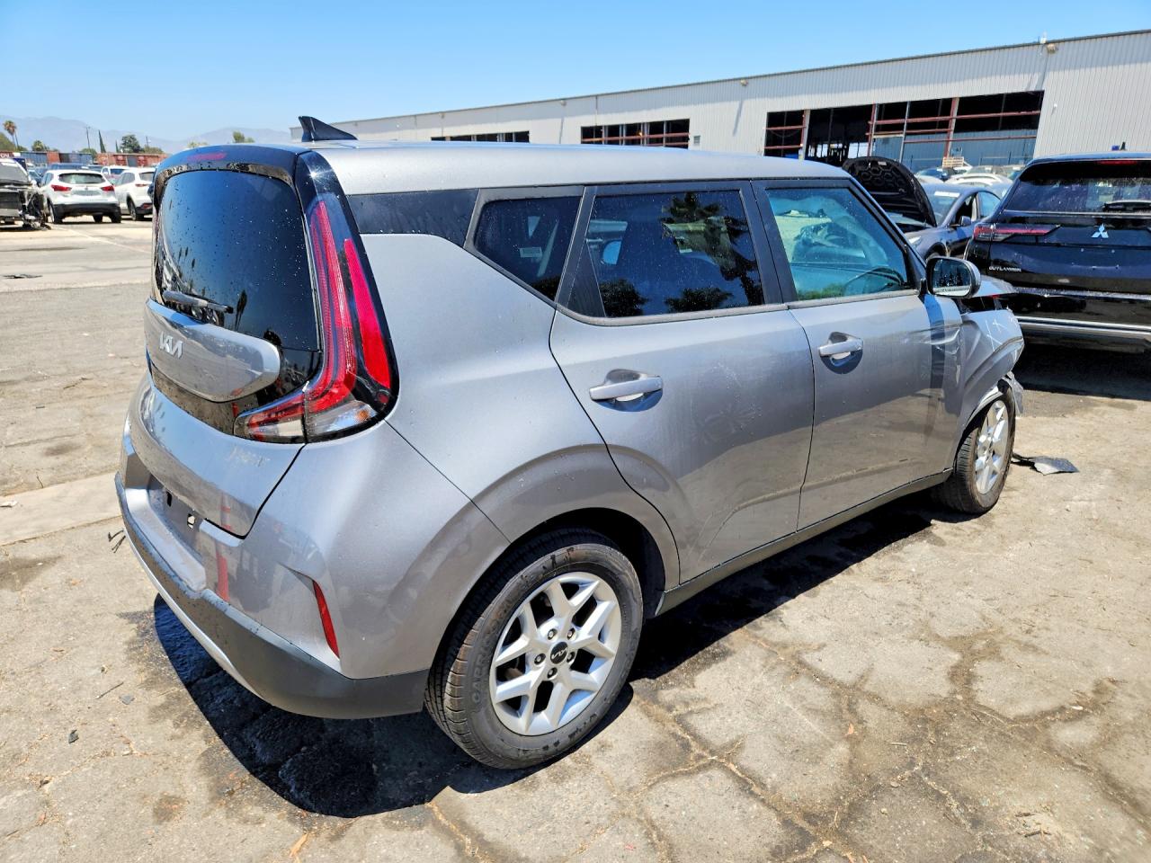 2023 KIA SOUL LX — снимка 3