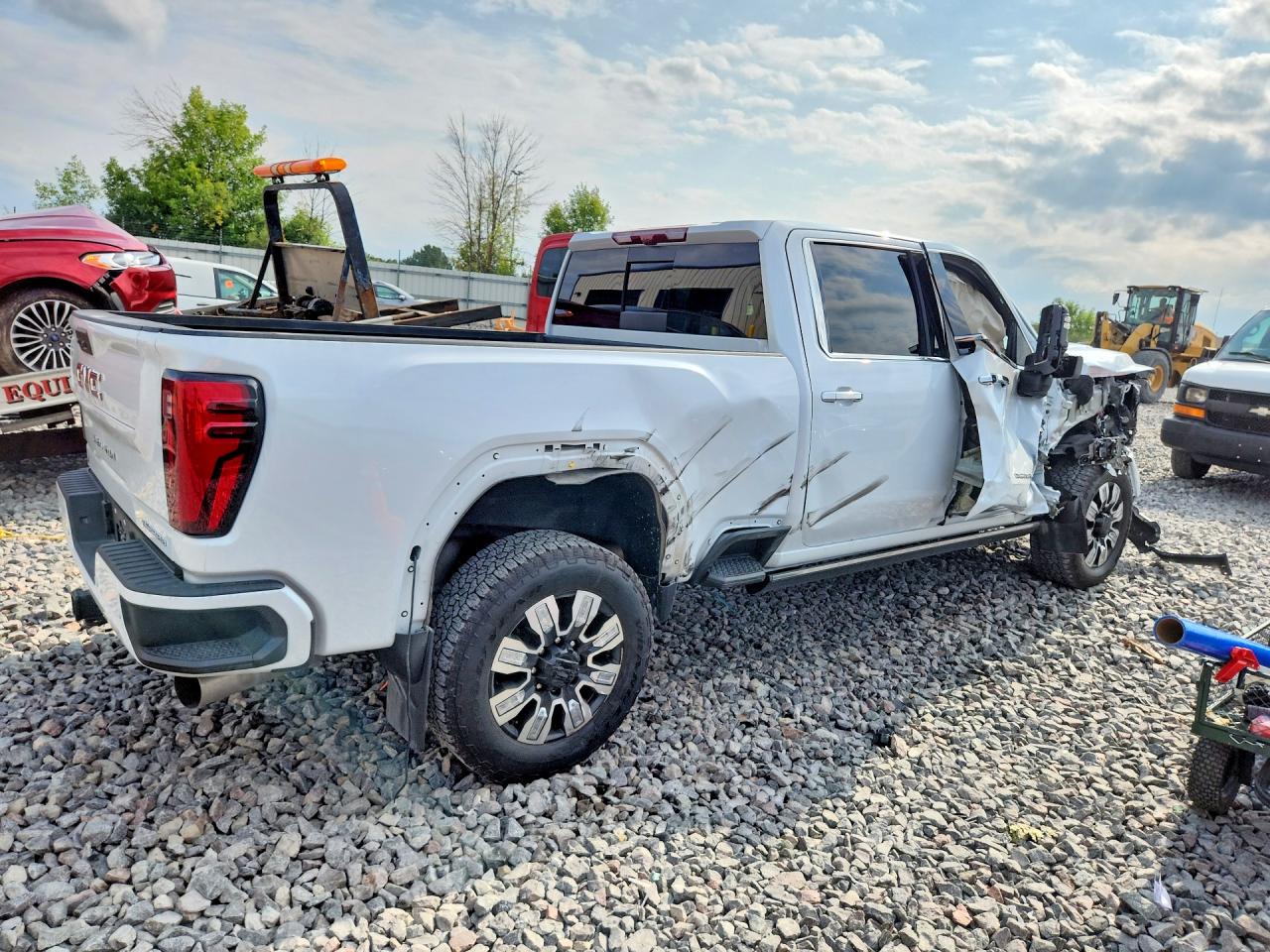 2026 GMC SIERRA K2500 DENALI — снимка 3