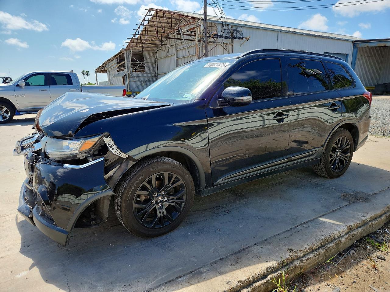 2018 MITSUBISHI OUTLANDER SE