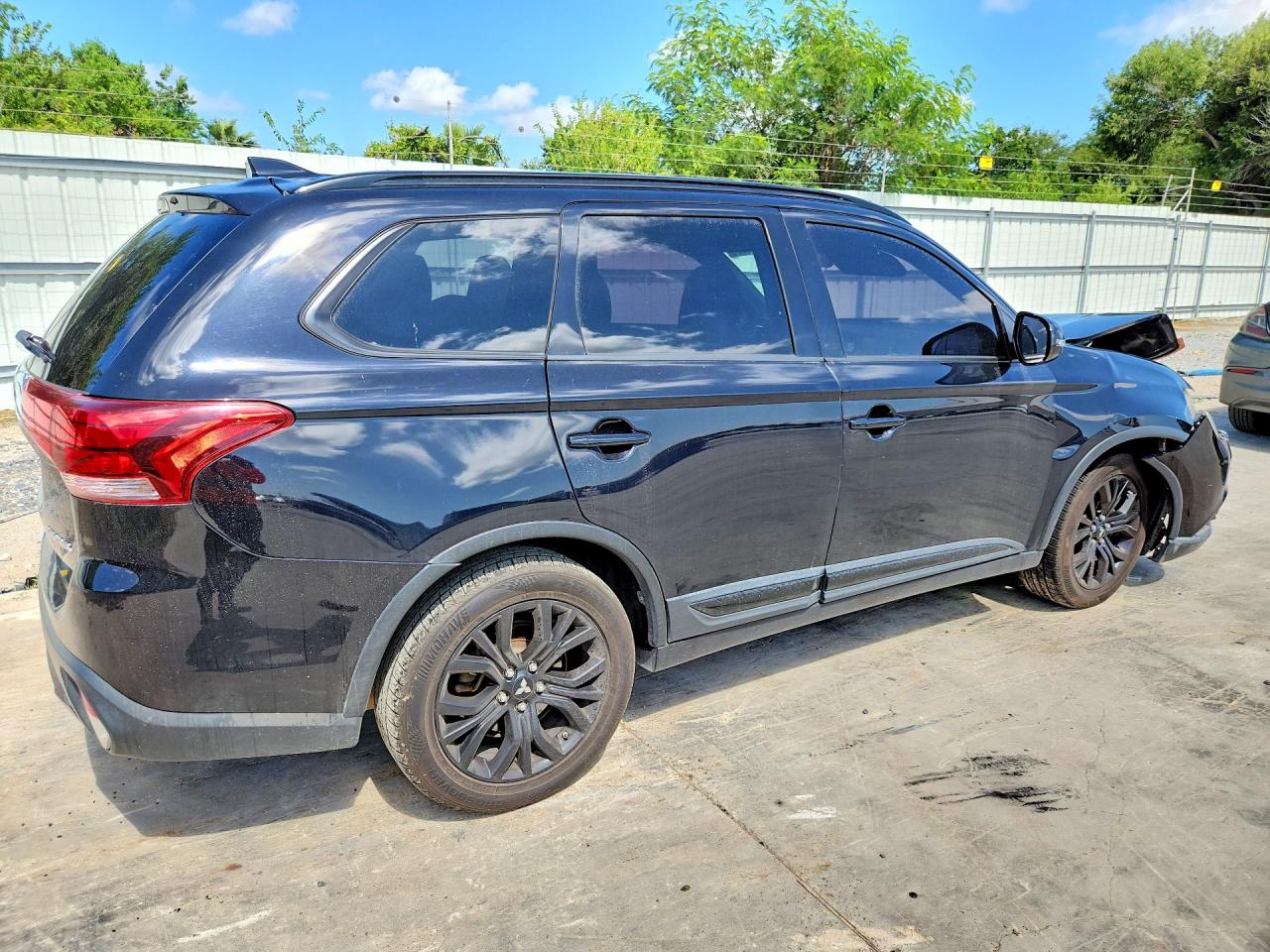 2018 MITSUBISHI OUTLANDER SE — снимка 3