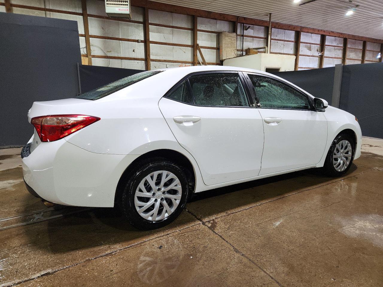 2017 TOYOTA COROLLA LE — снимка 3
