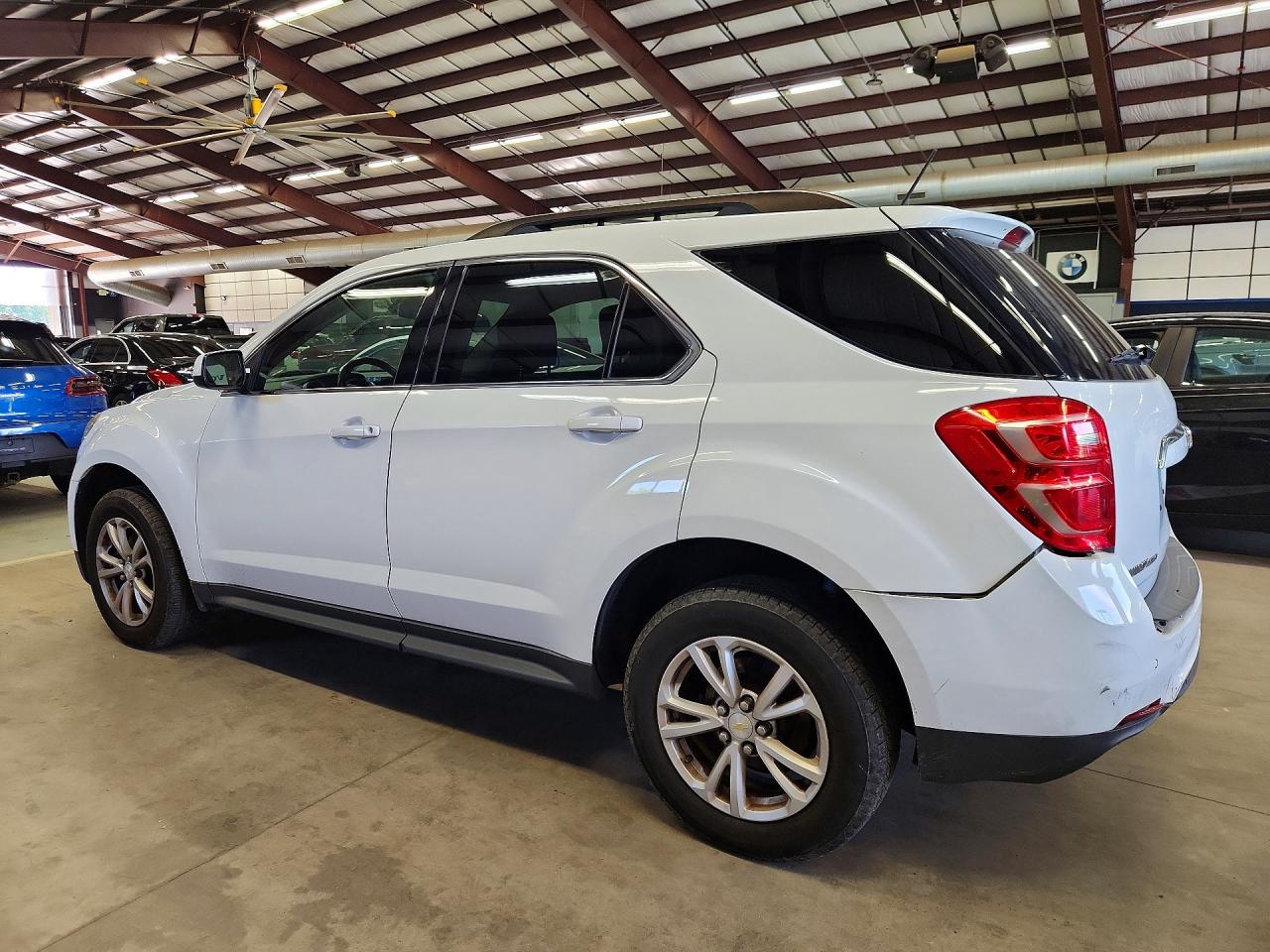 2017 CHEVROLET EQUINOX LT — снимка 2