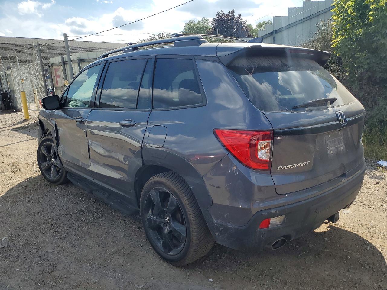 2021 HONDA PASSPORT ELITE — снимка 2