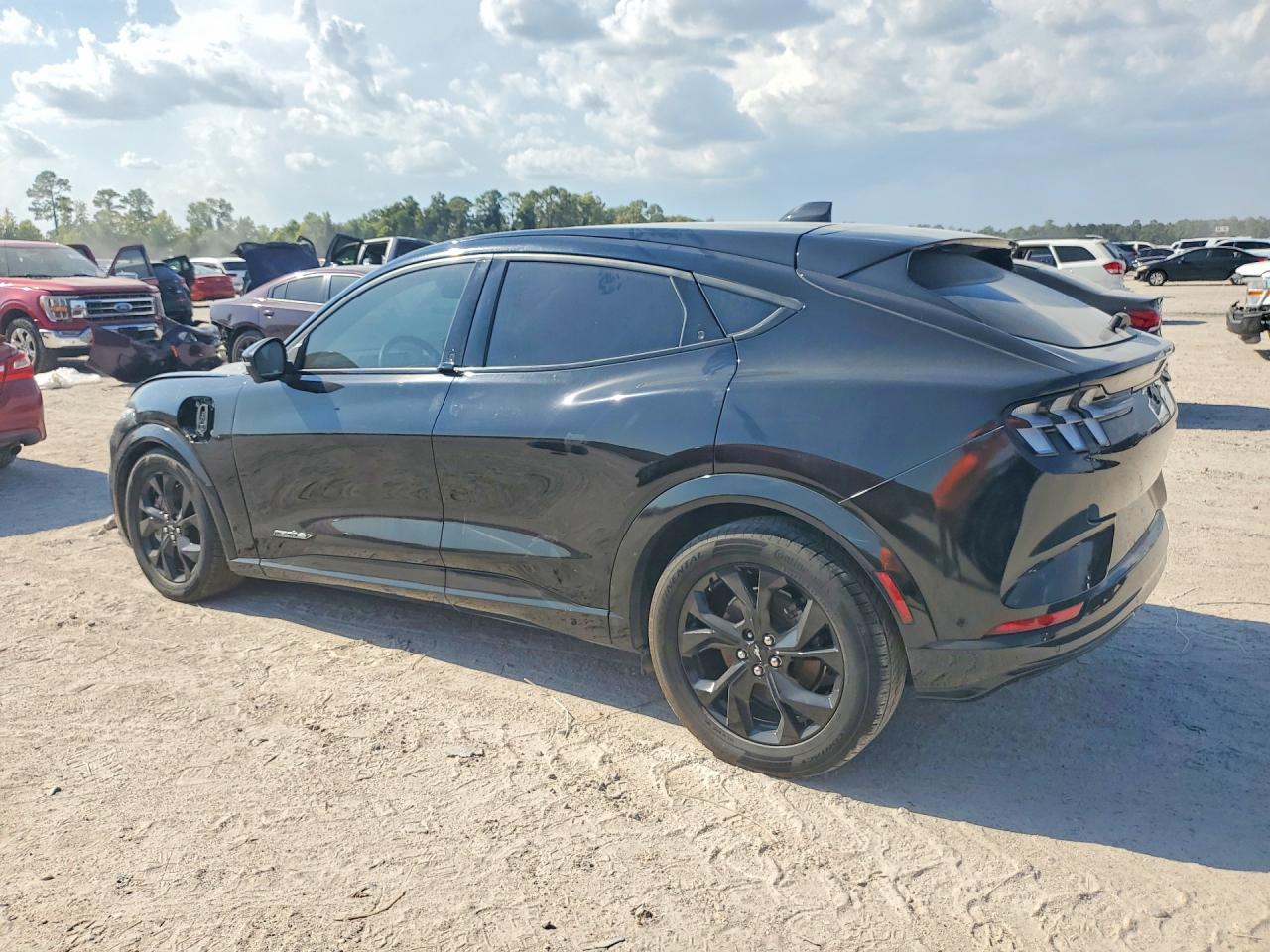 2023 FORD MUSTANG MACH-E PREMIUM — снимка 2