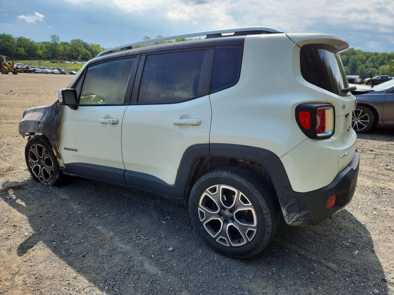 2015 JEEP RENEGADE LIMITED — снимка 2